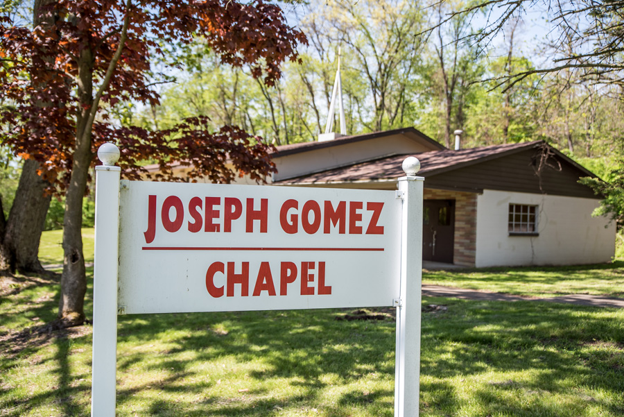 GomezChapelSign